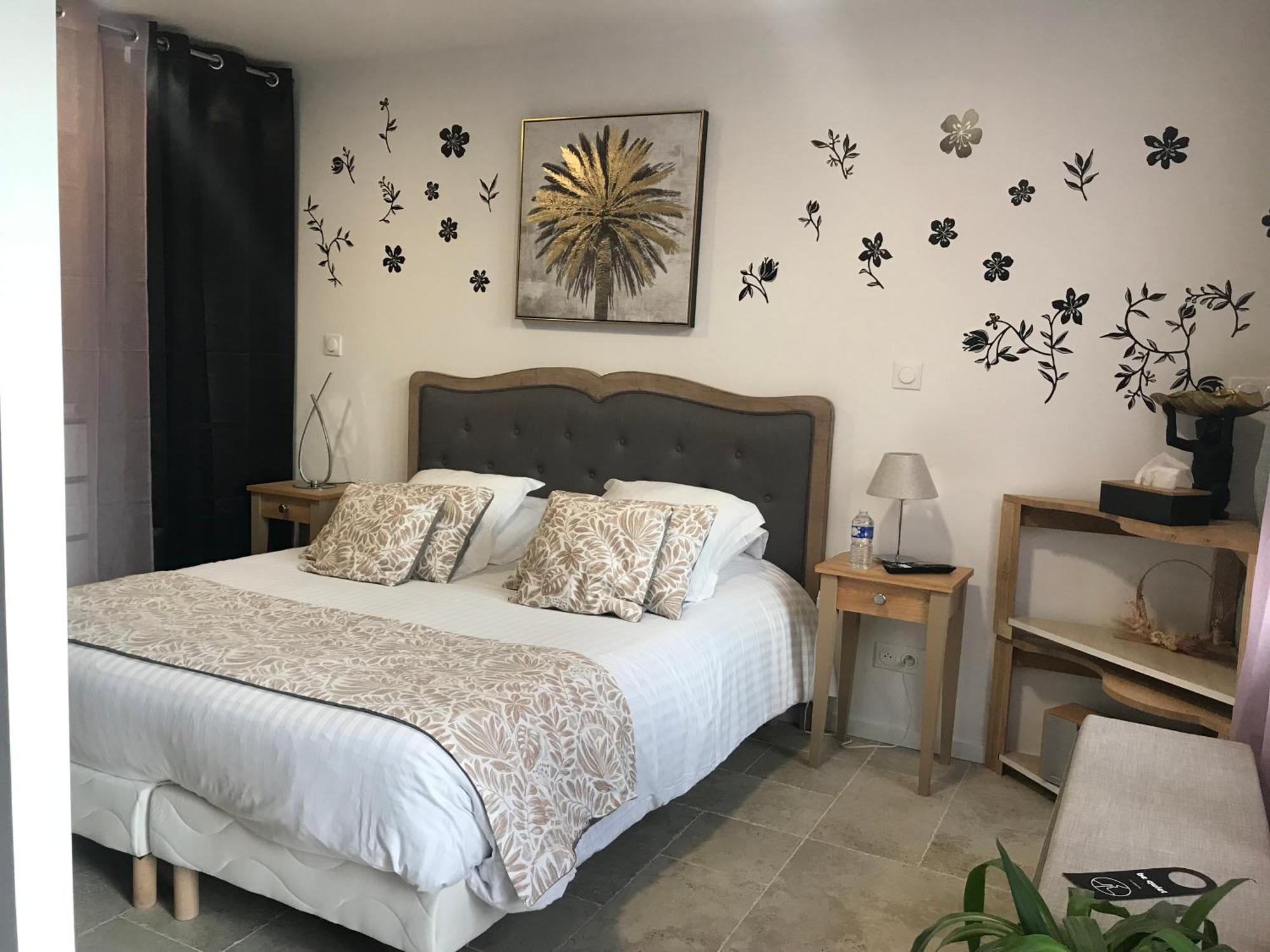 Belle Normandy Hotel